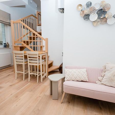 Designer Apartment Im Landhausstil Hannover Exterior photo