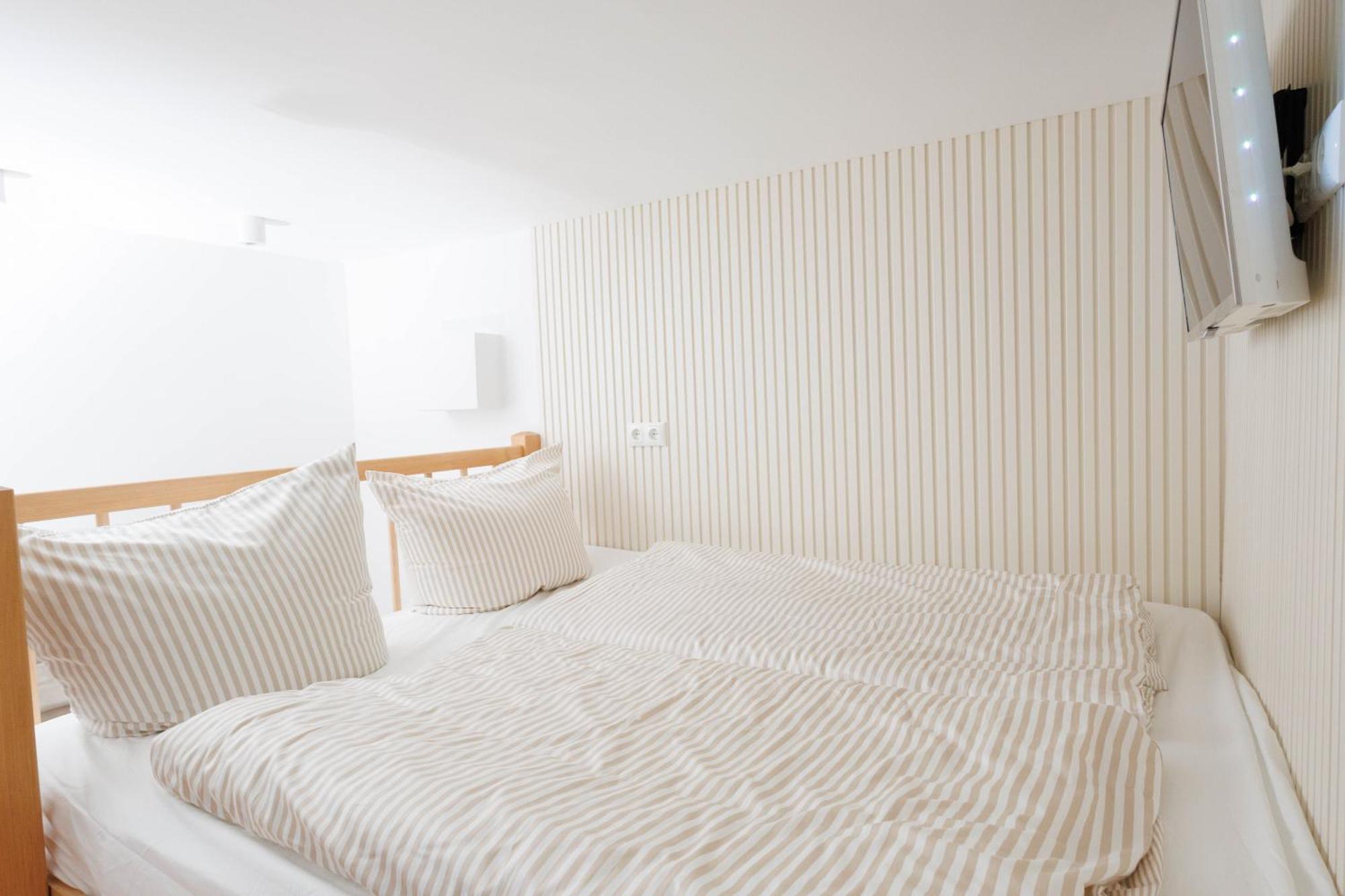 Designer Apartment Im Landhausstil Hannover Exterior photo